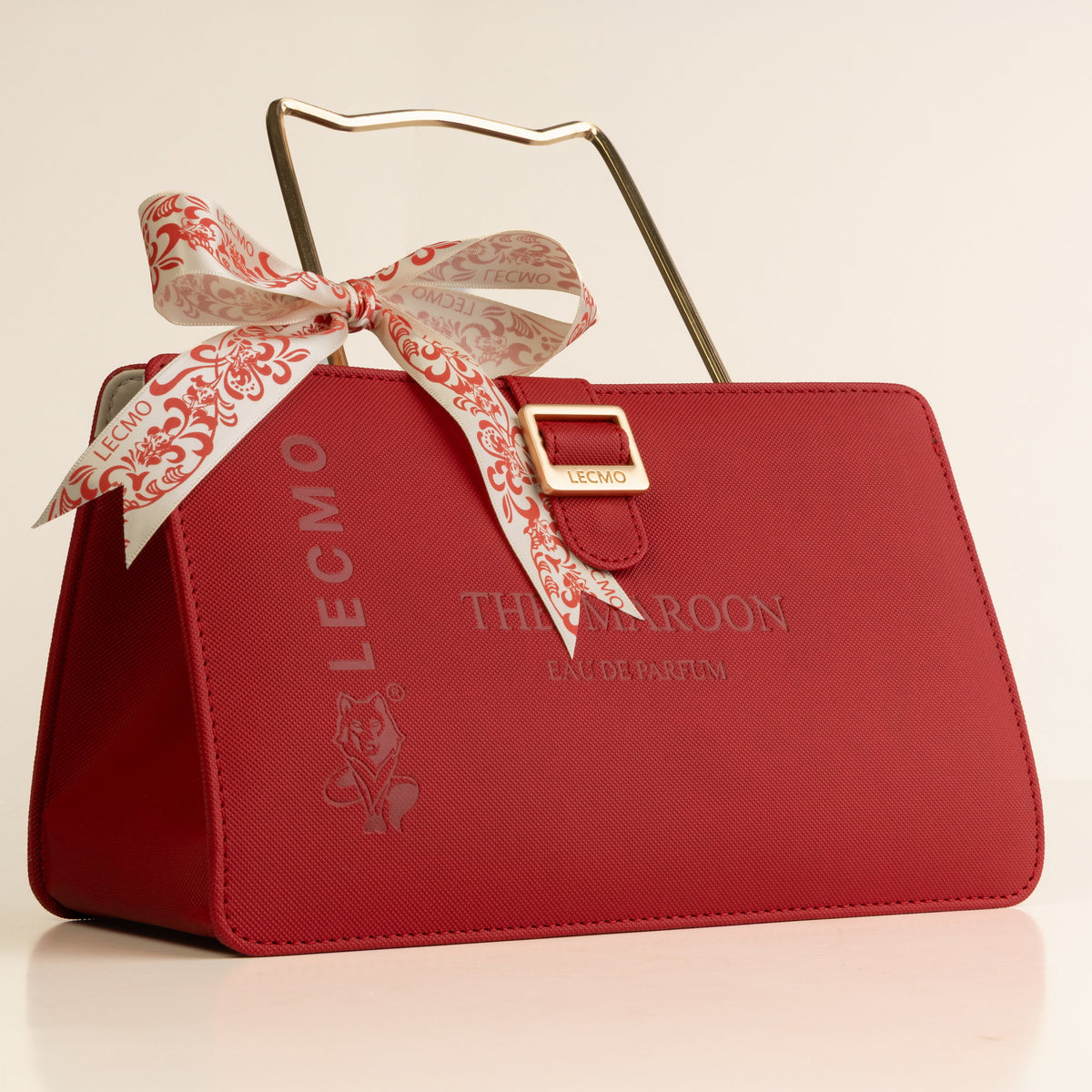 Lecmo The Maroon Lady Bag fechada com laço